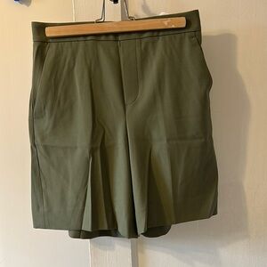 NWOT BR Olive Green Women's Shorts